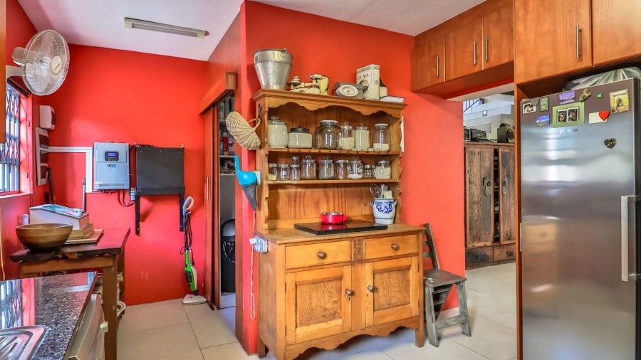6 Bedroom Property for Sale in Franskraal Western Cape